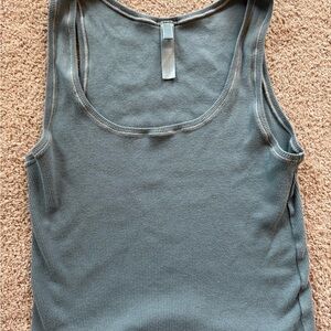 Skims women’s Blue Tank Top